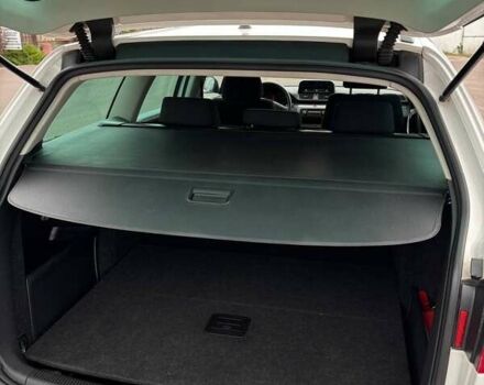 Белый Фольксваген Пассат, объемом двигателя 2 л и пробегом 269 тыс. км за 6900 $, фото 15 на Automoto.ua