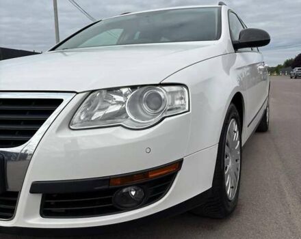 Белый Фольксваген Пассат, объемом двигателя 2 л и пробегом 269 тыс. км за 6900 $, фото 2 на Automoto.ua