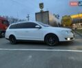 Білий Фольксваген Пассат, об'ємом двигуна 2 л та пробігом 360 тис. км за 8600 $, фото 2 на Automoto.ua