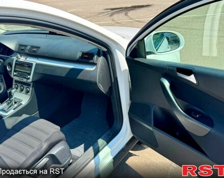 Белый Фольксваген Пассат, объемом двигателя 1.4 л и пробегом 325 тыс. км за 5000 $, фото 4 на Automoto.ua