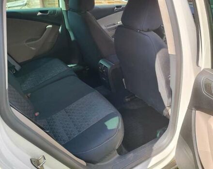 Білий Фольксваген Пассат, об'ємом двигуна 1.8 л та пробігом 228 тис. км за 7000 $, фото 5 на Automoto.ua