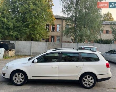 Білий Фольксваген Пассат, об'ємом двигуна 1.39 л та пробігом 264 тис. км за 6500 $, фото 3 на Automoto.ua