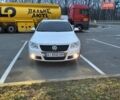 Білий Фольксваген Пассат, об'ємом двигуна 2 л та пробігом 360 тис. км за 7900 $, фото 1 на Automoto.ua