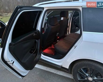 Білий Фольксваген Пассат, об'ємом двигуна 2 л та пробігом 360 тис. км за 8600 $, фото 10 на Automoto.ua