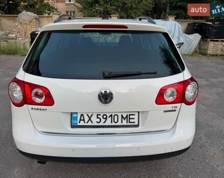 Білий Фольксваген Пассат, об'ємом двигуна 1.39 л та пробігом 264 тис. км за 6500 $, фото 1 на Automoto.ua