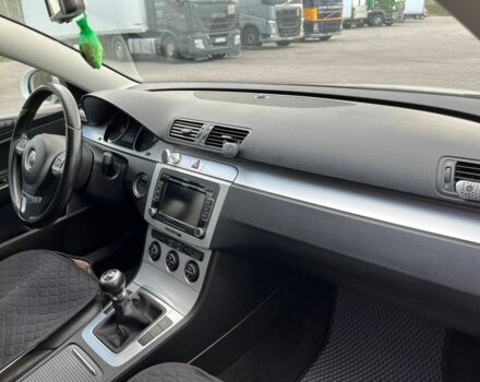 Белый Фольксваген Пассат, объемом двигателя 2 л и пробегом 310 тыс. км за 6500 $, фото 1 на Automoto.ua