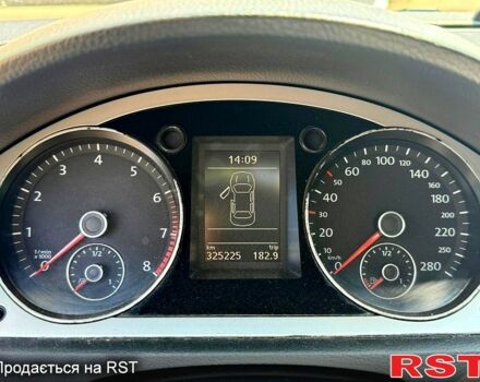 Білий Фольксваген Пассат, об'ємом двигуна 1.4 л та пробігом 325 тис. км за 4999 $, фото 5 на Automoto.ua