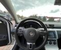 Белый Фольксваген Пассат, объемом двигателя 2 л и пробегом 310 тыс. км за 6500 $, фото 4 на Automoto.ua