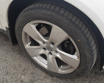 Белый Фольксваген Пассат, объемом двигателя 1.4 л и пробегом 192 тыс. км за 6550 $, фото 4 на Automoto.ua