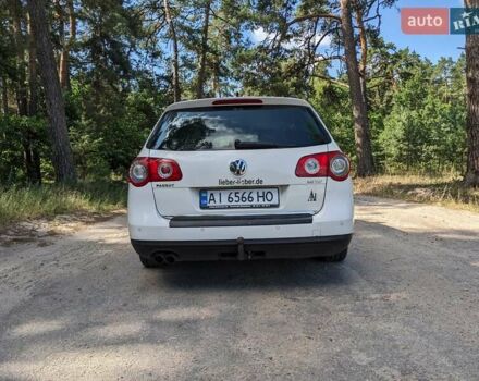 Белый Фольксваген Пассат, объемом двигателя 2 л и пробегом 300 тыс. км за 8500 $, фото 11 на Automoto.ua