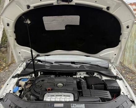 Белый Фольксваген Пассат, объемом двигателя 1.39 л и пробегом 174 тыс. км за 7500 $, фото 17 на Automoto.ua