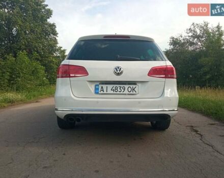 Белый Фольксваген Пассат, объемом двигателя 1.99 л и пробегом 350 тыс. км за 10000 $, фото 6 на Automoto.ua