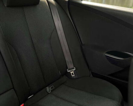 Белый Фольксваген Пассат, объемом двигателя 1.97 л и пробегом 290 тыс. км за 6600 $, фото 17 на Automoto.ua