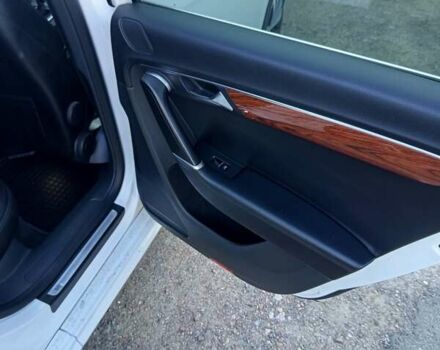 Белый Фольксваген Пассат, объемом двигателя 1.4 л и пробегом 298 тыс. км за 7700 $, фото 2 на Automoto.ua