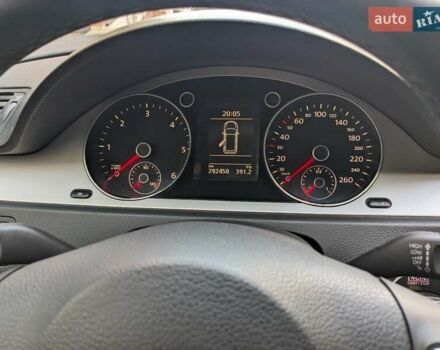 Белый Фольксваген Пассат, объемом двигателя 2 л и пробегом 300 тыс. км за 8500 $, фото 13 на Automoto.ua