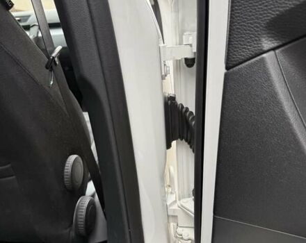 Белый Фольксваген Пассат, объемом двигателя 1.39 л и пробегом 174 тыс. км за 7500 $, фото 13 на Automoto.ua