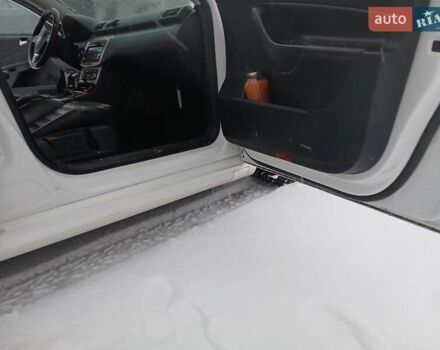 Білий Фольксваген Пассат, об'ємом двигуна 2 л та пробігом 256 тис. км за 7999 $, фото 21 на Automoto.ua
