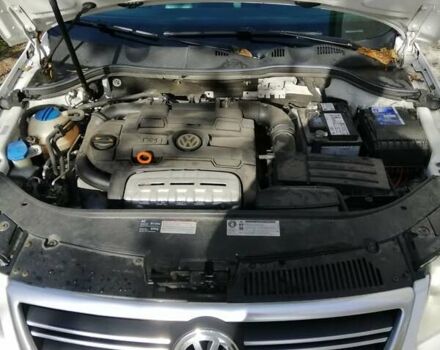 Белый Фольксваген Пассат, объемом двигателя 1.39 л и пробегом 308 тыс. км за 6700 $, фото 3 на Automoto.ua