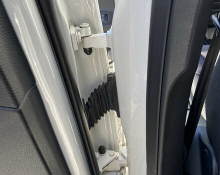 Белый Фольксваген Пассат, объемом двигателя 1.8 л и пробегом 130 тыс. км за 8800 $, фото 17 на Automoto.ua