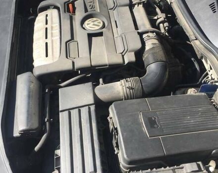 Белый Фольксваген Пассат, объемом двигателя 1.39 л и пробегом 375 тыс. км за 5150 $, фото 6 на Automoto.ua