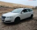 Белый Фольксваген Пассат, объемом двигателя 1.97 л и пробегом 321 тыс. км за 10000 $, фото 8 на Automoto.ua