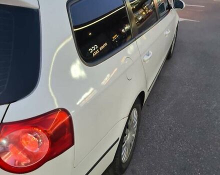 Белый Фольксваген Пассат, объемом двигателя 1.6 л и пробегом 264 тыс. км за 6350 $, фото 4 на Automoto.ua