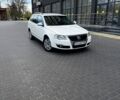 Білий Фольксваген Пассат, об'ємом двигуна 2 л та пробігом 270 тис. км за 5999 $, фото 1 на Automoto.ua