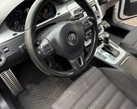 Белый Фольксваген Пассат, объемом двигателя 1.39 л и пробегом 174 тыс. км за 7500 $, фото 23 на Automoto.ua