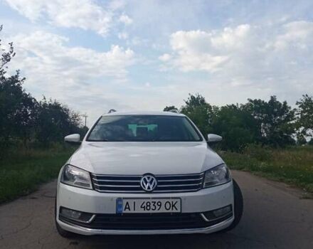 Белый Фольксваген Пассат, объемом двигателя 1.99 л и пробегом 350 тыс. км за 10000 $, фото 1 на Automoto.ua