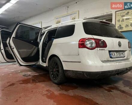 Белый Фольксваген Пассат, объемом двигателя 1.4 л и пробегом 240 тыс. км за 6300 $, фото 1 на Automoto.ua