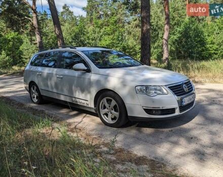 Белый Фольксваген Пассат, объемом двигателя 2 л и пробегом 300 тыс. км за 8500 $, фото 4 на Automoto.ua