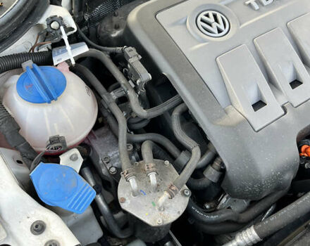 Білий Фольксваген Пассат, об'ємом двигуна 1.97 л та пробігом 288 тис. км за 9600 $, фото 28 на Automoto.ua