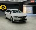 Белый Фольксваген Пассат, объемом двигателя 2 л и пробегом 230 тыс. км за 12200 $, фото 1 на Automoto.ua