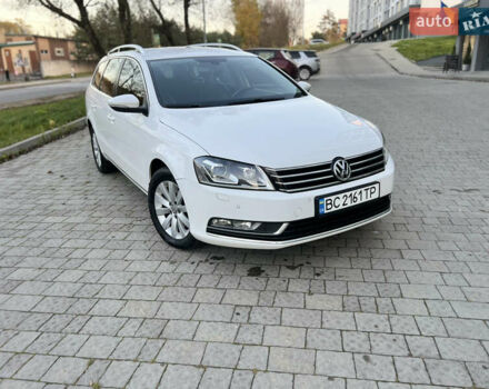 Белый Фольксваген Пассат, объемом двигателя 1.97 л и пробегом 306 тыс. км за 10500 $, фото 1 на Automoto.ua
