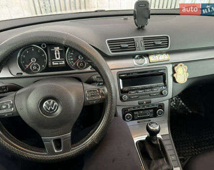 Белый Фольксваген Пассат, объемом двигателя 1.8 л и пробегом 250 тыс. км за 10300 $, фото 9 на Automoto.ua