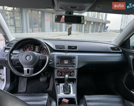 Белый Фольксваген Пассат, объемом двигателя 1.97 л и пробегом 306 тыс. км за 10500 $, фото 12 на Automoto.ua