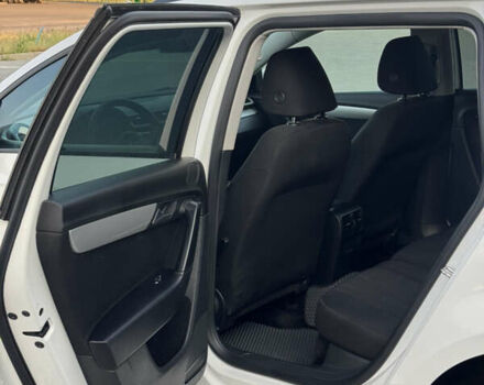 Білий Фольксваген Пассат, об'ємом двигуна 1.6 л та пробігом 220 тис. км за 9250 $, фото 16 на Automoto.ua