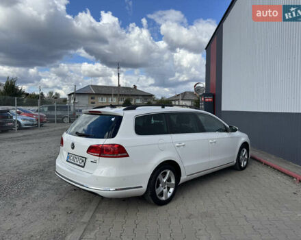 Белый Фольксваген Пассат, объемом двигателя 1.6 л и пробегом 240 тыс. км за 8000 $, фото 13 на Automoto.ua