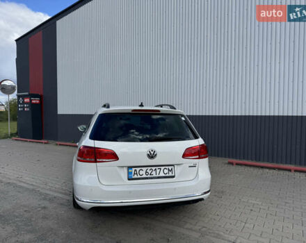 Белый Фольксваген Пассат, объемом двигателя 1.6 л и пробегом 240 тыс. км за 8000 $, фото 11 на Automoto.ua