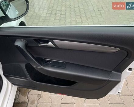 Белый Фольксваген Пассат, объемом двигателя 1.4 л и пробегом 269 тыс. км за 7600 $, фото 49 на Automoto.ua