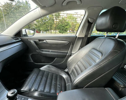 Белый Фольксваген Пассат, объемом двигателя 1.97 л и пробегом 272 тыс. км за 10900 $, фото 13 на Automoto.ua