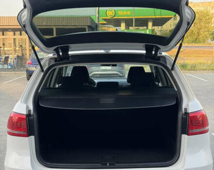 Білий Фольксваген Пассат, об'ємом двигуна 1.6 л та пробігом 220 тис. км за 9250 $, фото 17 на Automoto.ua