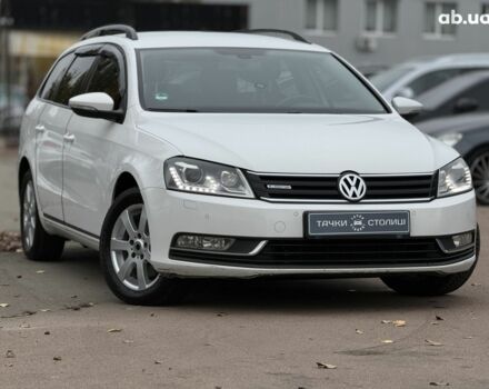Білий Фольксваген Пассат, об'ємом двигуна 1.6 л та пробігом 301 тис. км за 9400 $, фото 6 на Automoto.ua