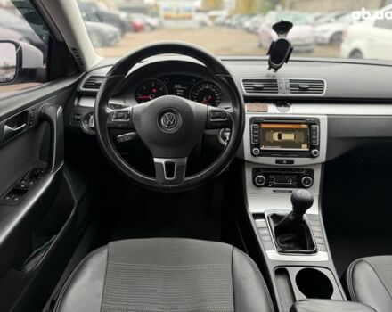 Білий Фольксваген Пассат, об'ємом двигуна 1.6 л та пробігом 301 тис. км за 9400 $, фото 16 на Automoto.ua