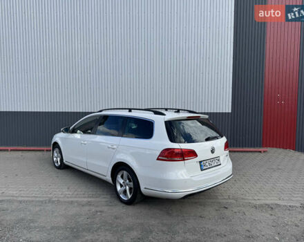 Белый Фольксваген Пассат, объемом двигателя 1.6 л и пробегом 240 тыс. км за 8000 $, фото 9 на Automoto.ua