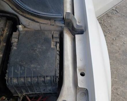 Белый Фольксваген Пассат, объемом двигателя 1.97 л и пробегом 202 тыс. км за 9700 $, фото 22 на Automoto.ua