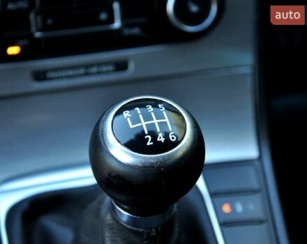 Білий Фольксваген Пассат, об'ємом двигуна 2 л та пробігом 220 тис. км за 7600 $, фото 29 на Automoto.ua