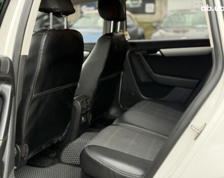 Білий Фольксваген Пассат, об'ємом двигуна 1.6 л та пробігом 301 тис. км за 9400 $, фото 17 на Automoto.ua