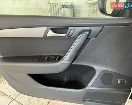 Белый Фольксваген Пассат, объемом двигателя 1.8 л и пробегом 250 тыс. км за 10300 $, фото 11 на Automoto.ua