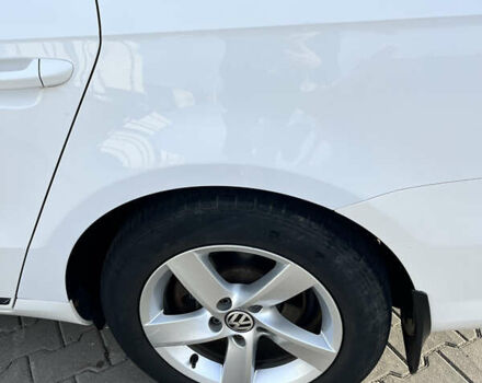 Білий Фольксваген Пассат, об'ємом двигуна 1.97 л та пробігом 288 тис. км за 9600 $, фото 23 на Automoto.ua